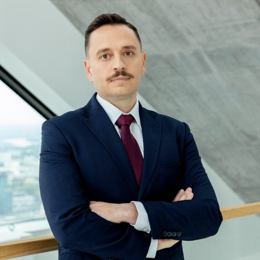 紧急医疗支援2位海外受伤客户,中国平安密切推进美国黄石交通事故急难救援